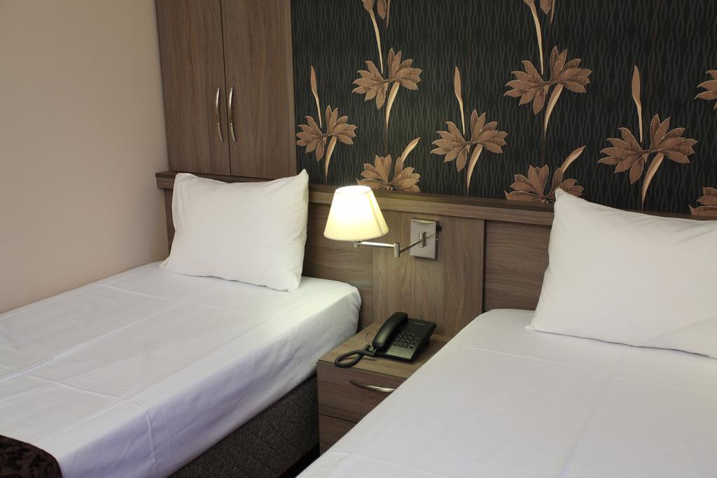 Hotel Sator Bitola Quarto foto